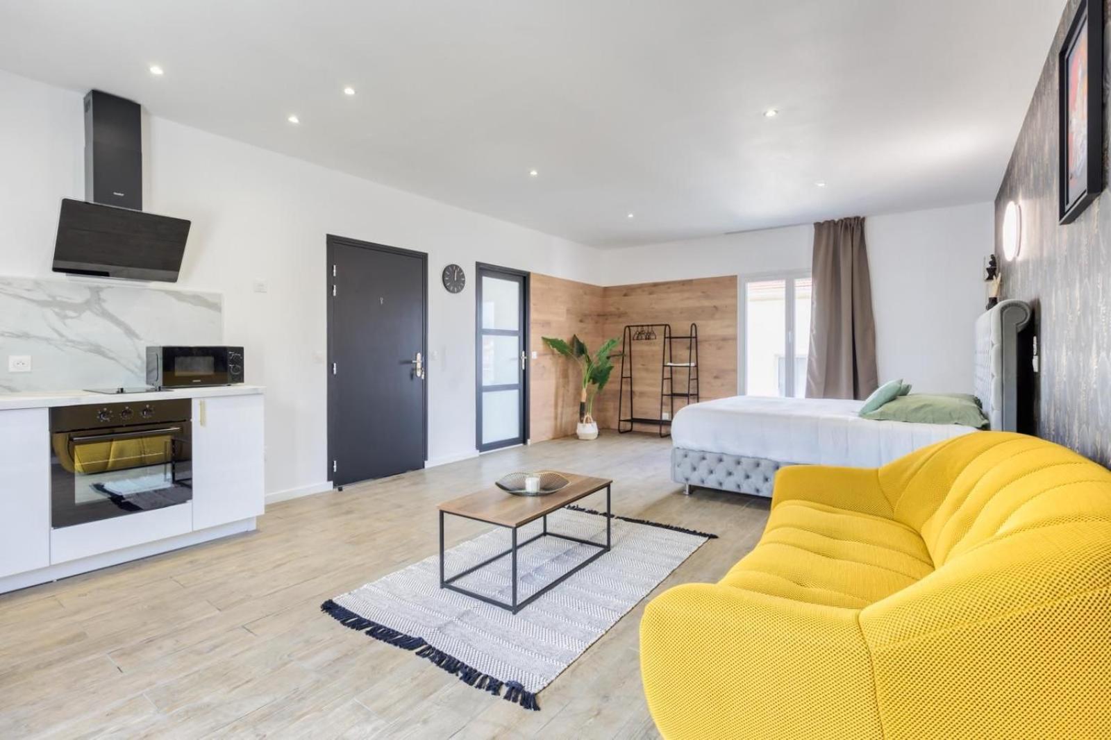 Studio 2 Coubron Extérieur photo